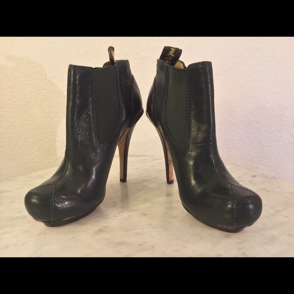 L.A.M.B Black Leather Ankle Platform Booties. Round Toe Wm Sz 7 M - Picture 6 of 15